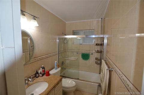 6075 E 4th Ave, Hialeah, FL 33013 photo 11