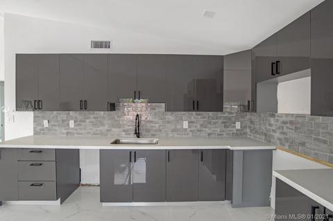3710 E 2nd Ave, Hialeah, FL 33013 photo 4