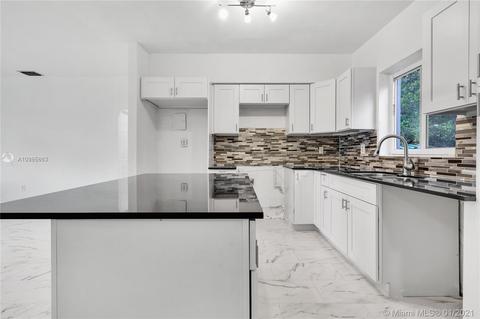 340 E 58th St, Hialeah, FL 33013 photo 11