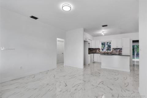 340 E 58th St, Hialeah, FL 33013 photo 7