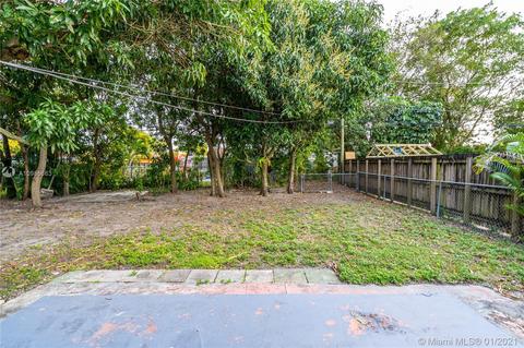 340 E 58th St, Hialeah, FL 33013 photo 28
