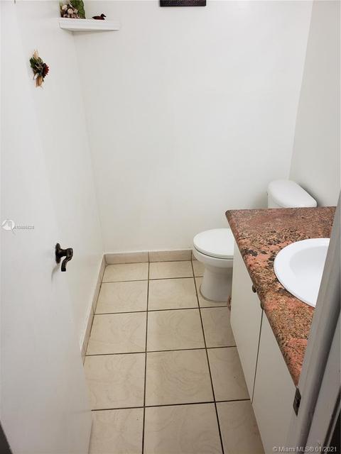 18101 NW 68th Ave E-106 #E-106, Hialeah, FL 33015 photo 8