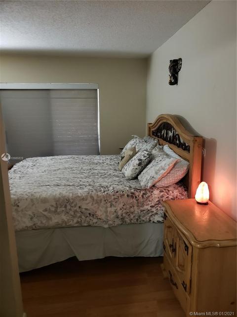 18101 NW 68th Ave E-106 #E-106, Hialeah, FL 33015 photo 14
