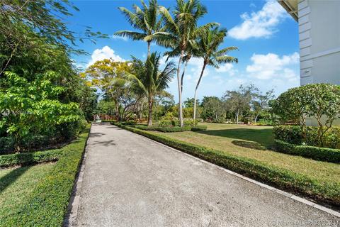 9755 SW 67th Ave, Pinecrest, FL 33156 photo 14
