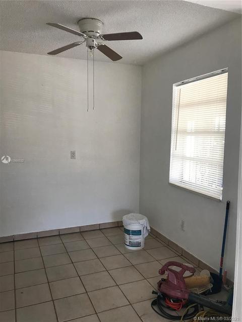 550 E 23 St, Hialeah, FL 33013 photo 5