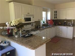 9132 Froude Ave, Surfside, FL 33154 photo 5