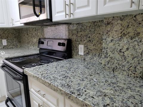 Undisclosed, Hialeah, FL 33013 photo 3