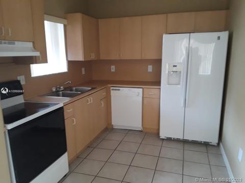 Undisclosed, Hialeah, FL 33010 photo 3