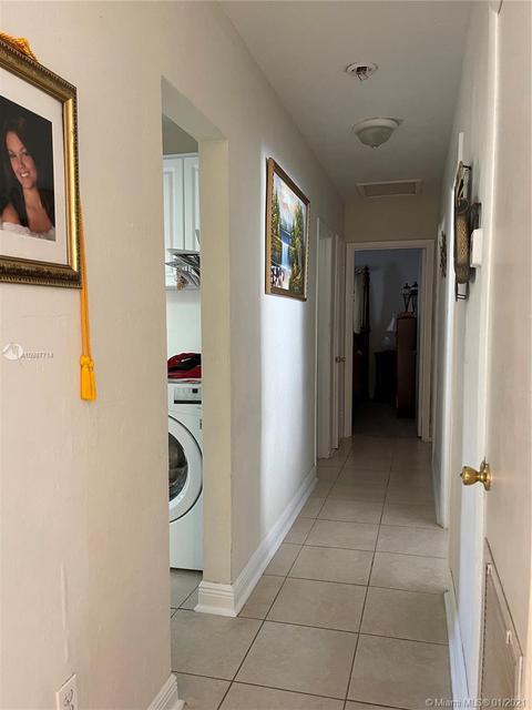 357 W 57 St, Hialeah, FL 33012 photo 22