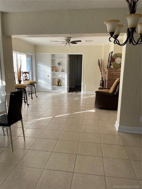 357 W 57 St, Hialeah, FL 33012 photo 17