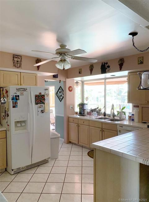 8 Leeward Cir, Tequesta, FL 33469 photo 17