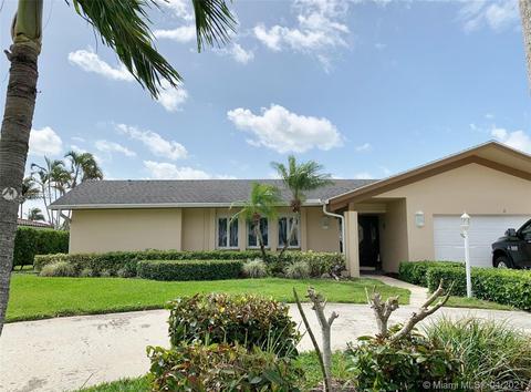 8 Leeward Cir, Tequesta, FL 33469 photo 1