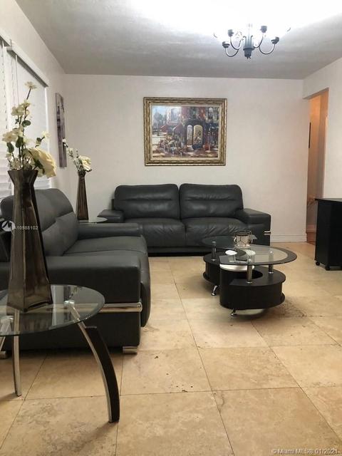 650 E 6th Pl, Hialeah, FL 33010 photo 4