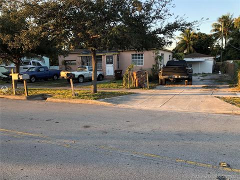 633 E 27th St, Hialeah, FL 33013 photo 1