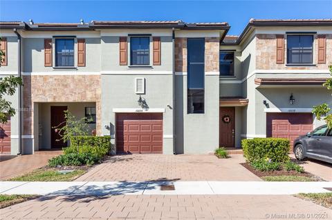 10034 W 32nd Ln, Hialeah, FL 33018 photo 1