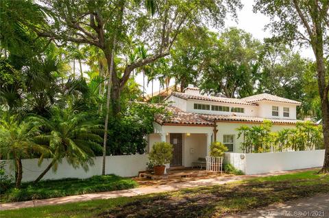 1301 Asturia Ave, Coral Gables, FL 33134 photo 2