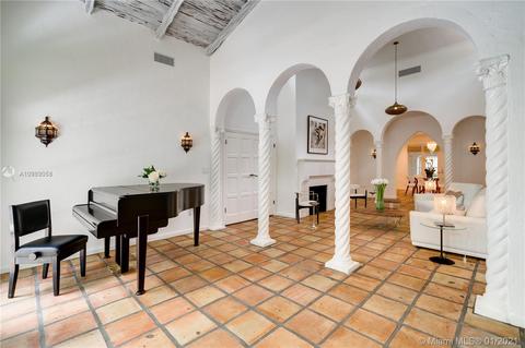 1301 Asturia Ave, Coral Gables, FL 33134 photo 4