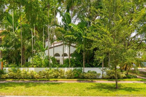 1301 Asturia Ave, Coral Gables, FL 33134 photo 9