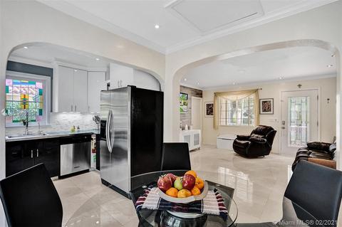 910 Monterey St, Coral Gables, FL 33134 photo 13
