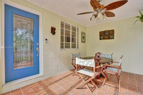 910 Monterey St, Coral Gables, FL 33134 photo 3