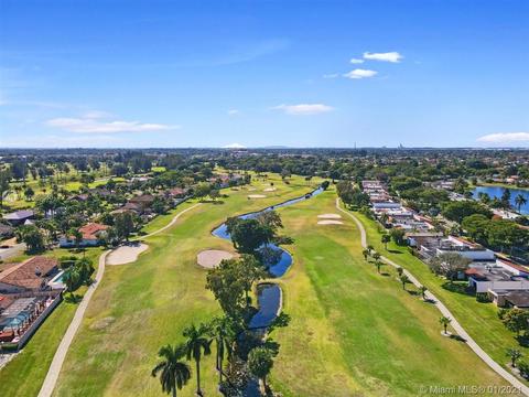7311 Coldstream Dr, Hialeah, FL 33015 photo 8