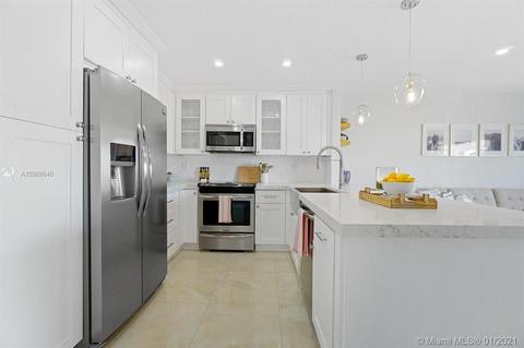 7311 Coldstream Dr, Hialeah, FL 33015 photo 20
