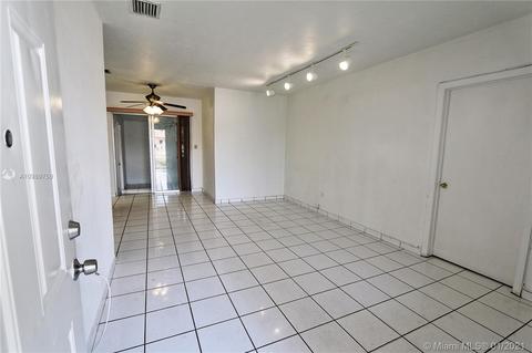 Undisclosed, Hialeah, FL 33013 photo 6