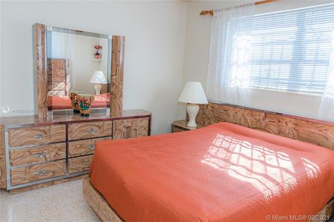 321 E 64th St, Hialeah, FL 33013 photo 16