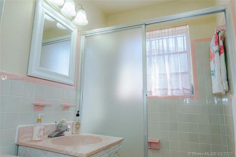 321 E 64th St, Hialeah, FL 33013 photo 28