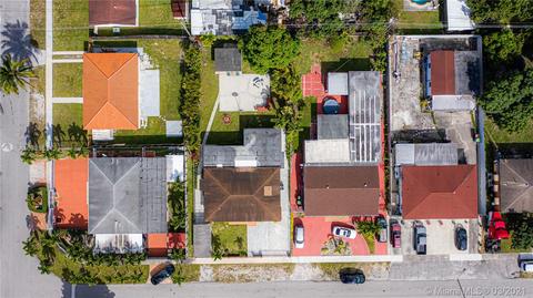 321 E 64th St, Hialeah, FL 33013 photo 4