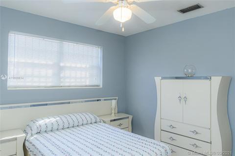 321 E 64th St, Hialeah, FL 33013 photo 31