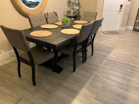 9317 W 33rd Ave, Hialeah, FL 33018 photo 4