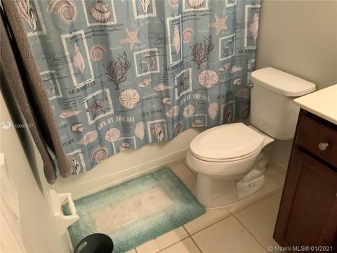 9317 W 33rd Ave, Hialeah, FL 33018 photo 14