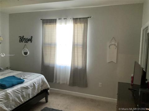 9317 W 33rd Ave, Hialeah, FL 33018 photo 13