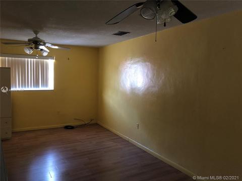 313 E 12th St, Hialeah, FL 33010 photo 4