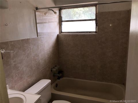 313 E 12th St, Hialeah, FL 33010 photo 8
