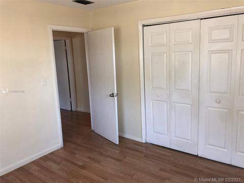 313 E 12th St, Hialeah, FL 33010 photo 25