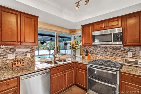 6957 NW 9th Ct, Margate, FL 33063 photo 24