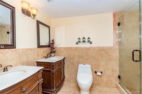 Undisclosed, Hialeah, FL 33013 photo 12