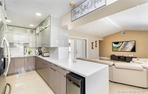 Undisclosed, Hialeah, FL 33013 photo 22