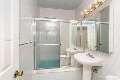 Undisclosed, Hialeah, FL 33013 photo 16