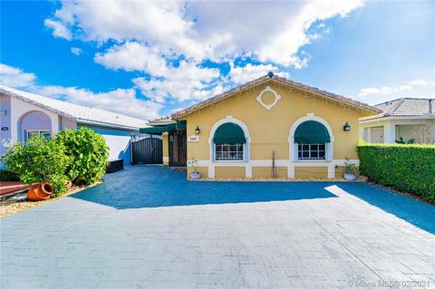 7307 W 34th Ct, Hialeah, FL 33018 photo 2