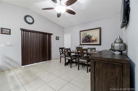 7307 W 34th Ct, Hialeah, FL 33018 photo 12