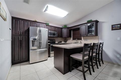 7307 W 34th Ct, Hialeah, FL 33018 photo 7