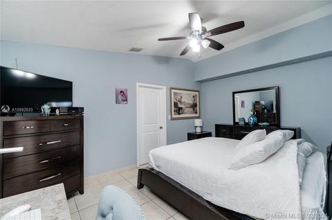 7307 W 34th Ct, Hialeah, FL 33018 photo 22