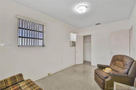 5135 E 9th Ln, Hialeah, FL 33013 photo 20