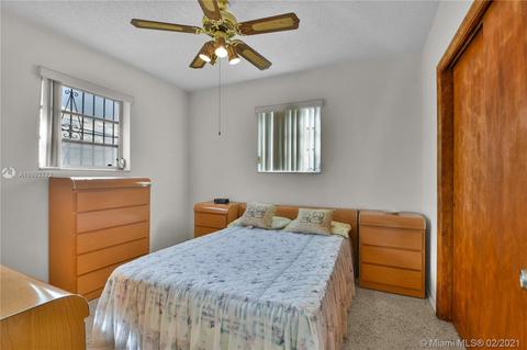 5135 E 9th Ln, Hialeah, FL 33013 photo 12