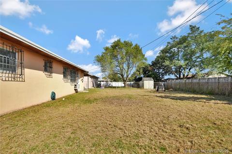 5135 E 9th Ln, Hialeah, FL 33013 photo 30