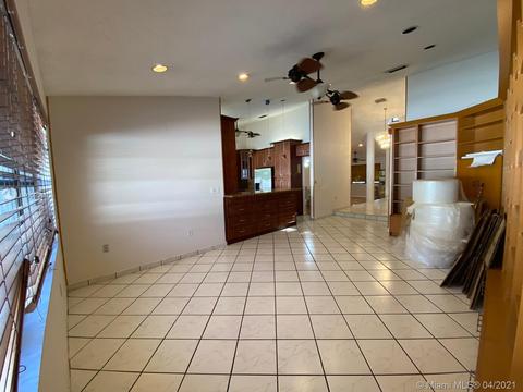 16800 NW 83rd Pl, Miami Lakes, FL 33016 photo 7