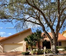 16800 NW 83rd Pl, Miami Lakes, FL 33016 photo 1